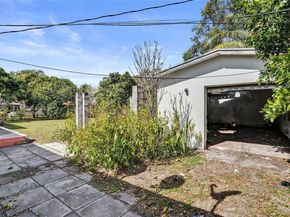 1775 NE 147th St, Miami FL 33181