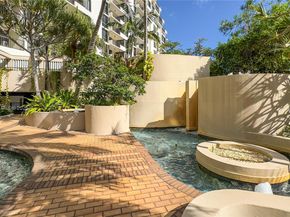 520 Brickell Key Dr A1207, Miami FL 33131