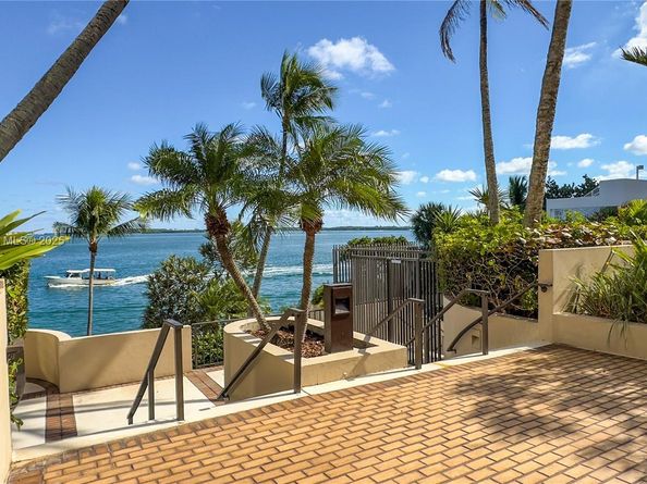 520 Brickell Key Dr A1207, Miami FL 33131