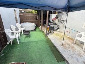 276 E 12th St, Hialeah FL 33010
