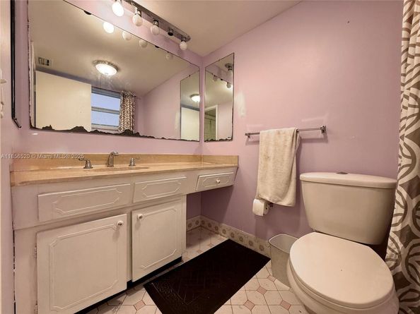 4281 NW 41st St 115, Lauderdale Lakes FL 33319
