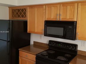 10000 Bay Harbor Ter 502A, Bay Harbor Islands FL 33154