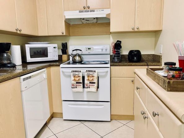 2280 SW 32nd Ave 305, Miami FL 33145