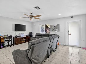 2920 NW 9th Pl, Fort Lauderdale FL 33311