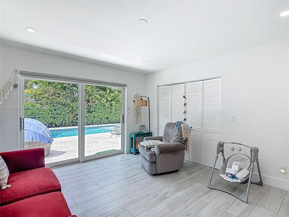 1080 NE 104th St, Miami Shores FL 33138