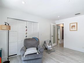 1080 NE 104th St, Miami Shores FL 33138