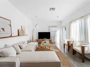 18700 SW 117th Ave, Miami FL 33177