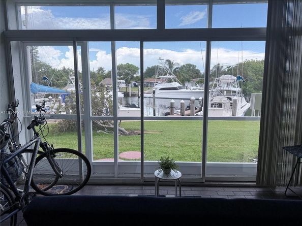 2731 NE 14th St Cswy 138, Pompano Beach FL 33062