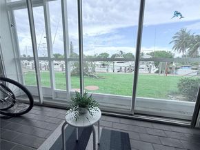 2731 NE 14th St Cswy 138, Pompano Beach FL 33062