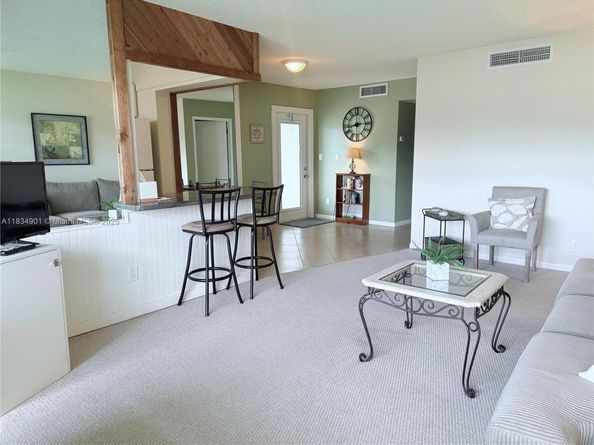 2731 NE 14th St Cswy 138, Pompano Beach FL 33062