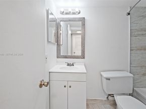 2302 S Cypress Bend Dr 210, Pompano Beach FL 33069