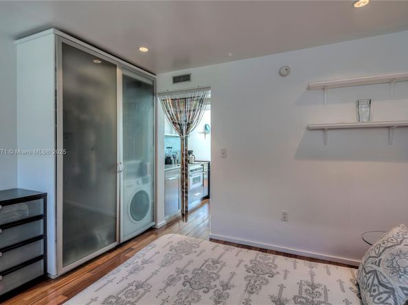 1601 West Ave 210, Miami Beach FL 33139