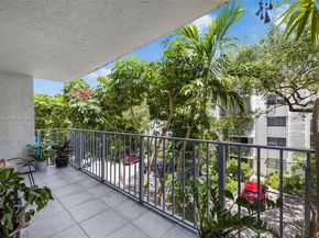 650 NE 64th St G304, Miami FL 33138