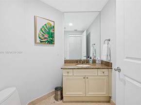 1414 SE 12th St 1B, Fort Lauderdale FL 33316