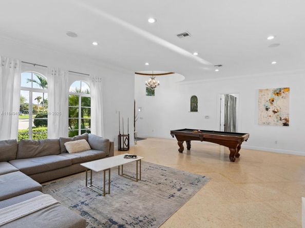 1223 Jackson St, Hollywood FL 33019
