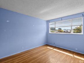 83 Parkside Avenue, Daly City CA 94015