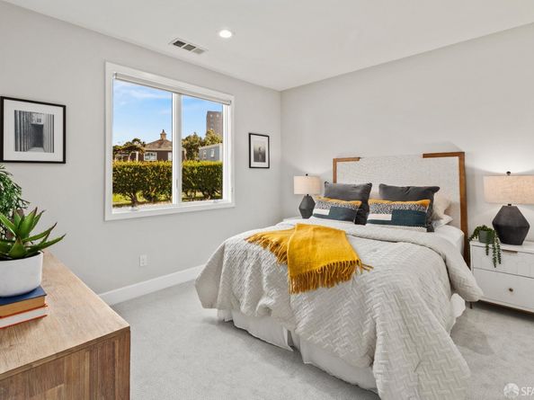 118 Summit Way, San Francisco CA 94132