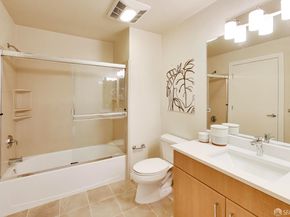 1511 Jefferson Street 313, Oakland CA 94612