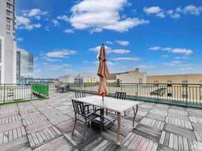 1511 Jefferson Street 313, Oakland CA 94612
