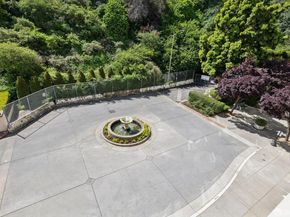 220 Lombard Street 323, San Francisco CA 94111