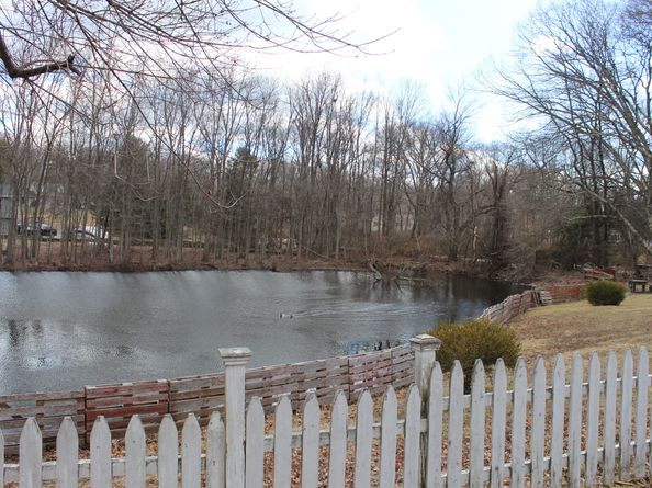5 Betmarlea Road, Norwalk CT 06850