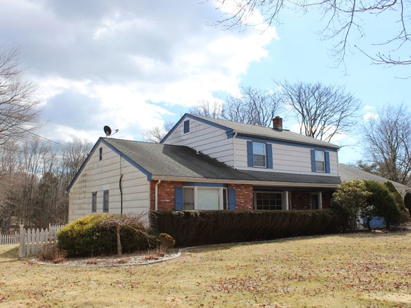 5 Betmarlea Road, Norwalk CT 06850