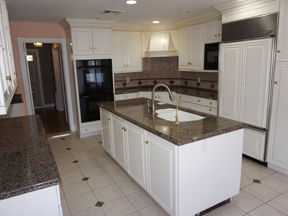 5 Betmarlea Road, Norwalk CT 06850