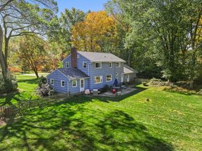 17 Redcoat Road, Norwalk CT 06850