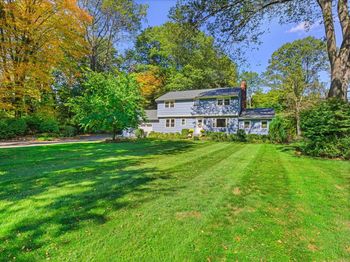 17 Redcoat Road