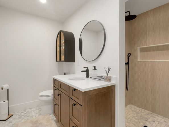 7 Tommys Lane, Norwalk CT 06850