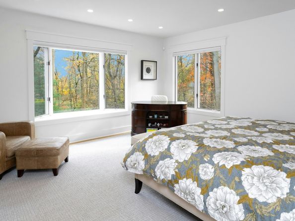 7 Tommys Lane, Norwalk CT 06850