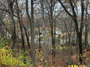 277 Eagles Landing 277, Shelton CT 06484