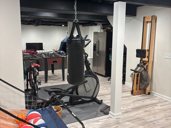 277 Eagles Landing 277, Shelton CT 06484