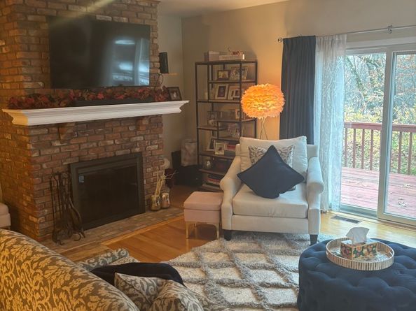 277 Eagles Landing 277, Shelton CT 06484