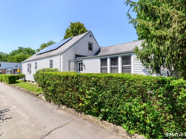 9 Penzance Road, Stamford CT 06902