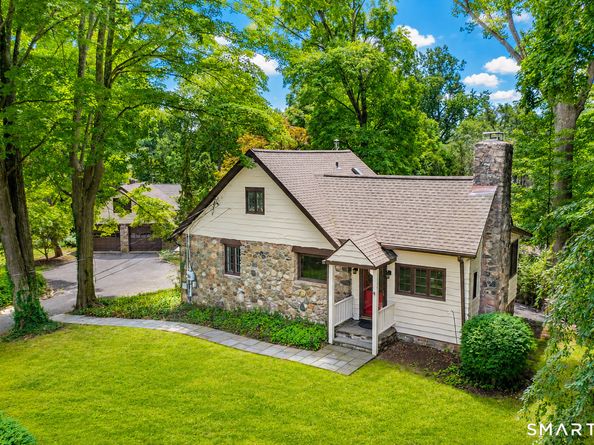 296 Bennetts Farm Road, Ridgefield CT 06877