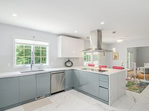 20 Laura Drive, Danbury CT 06811