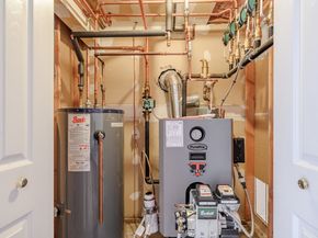 20 Laura Drive, Danbury CT 06811