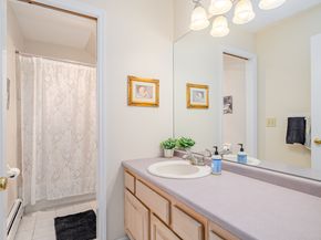 20 Laura Drive, Danbury CT 06811