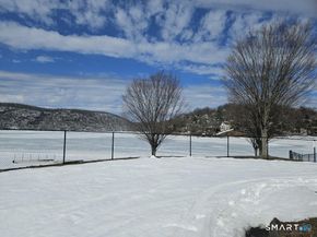 11 S Cove Road, Danbury CT 06811