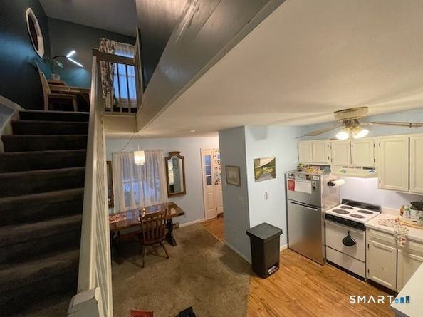 11 S Cove Road, Danbury CT 06811