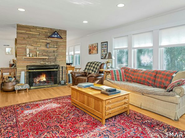 48 Briarwood Lane, Stamford CT 06903