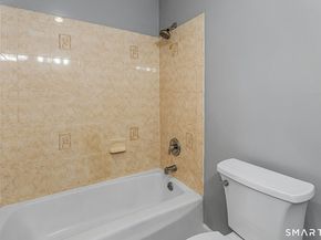 333 Vincellette Street 70, Bridgeport CT 06606