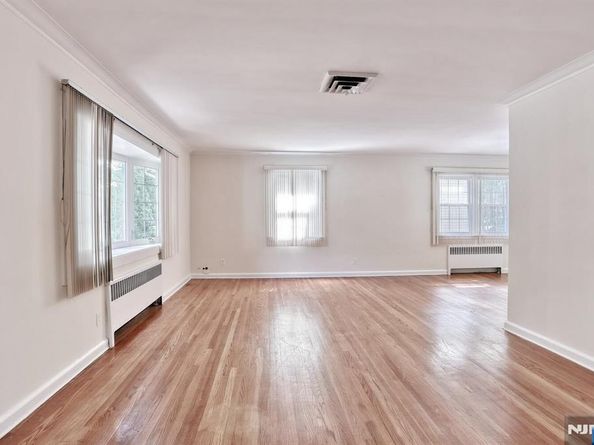 116 Christie Street, Leonia NJ 07605