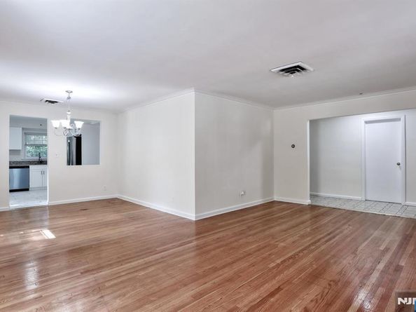 116 Christie Street, Leonia NJ 07605