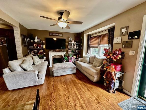 303 Shaler Boulevard, Ridgefield NJ 07657