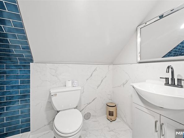 20 E 31st Street, Bayonne NJ 07002