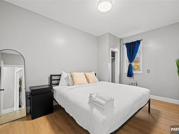 20 E 31st Street, Bayonne NJ 07002