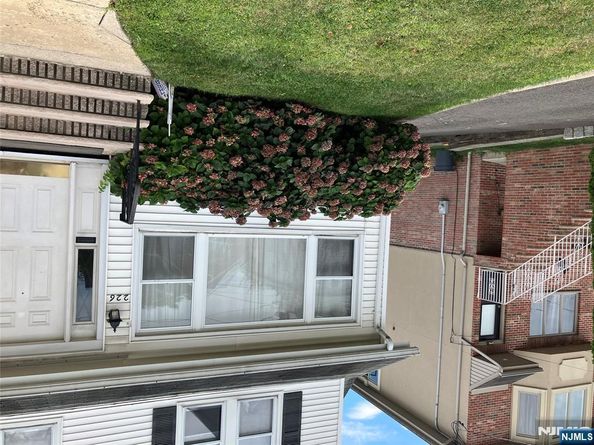 226 Desoto Place, Cliffside Park NJ 07010
