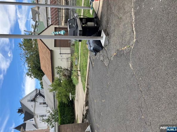 226 Desoto Place, Cliffside Park NJ 07010